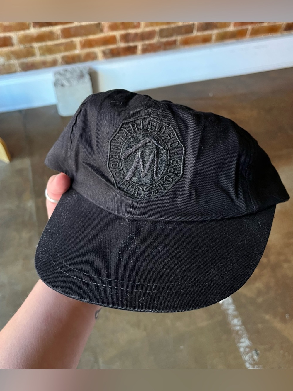 Marlboro Vintage 90s Black Monochrome Embroidered Red Logo Cigarette Hat Cap